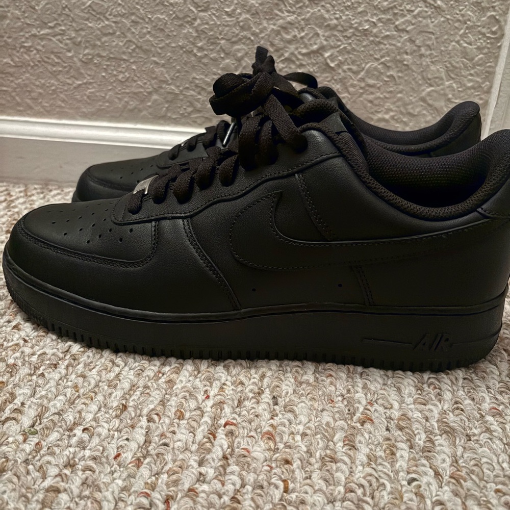Men’s Nike Air Force 1 Low '07 Triple Black ‼️STEAL‼️12M & 13M